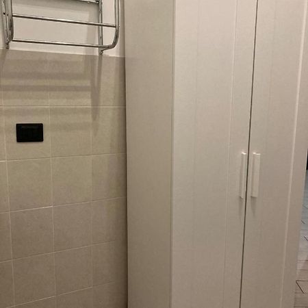Il Filo Di Claudia Appartement Savona Kamer foto