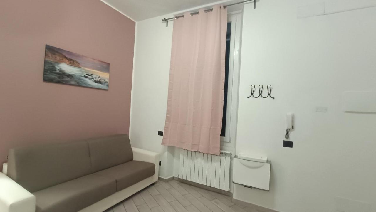 Il Filo Di Claudia Appartement Savona Buitenkant foto